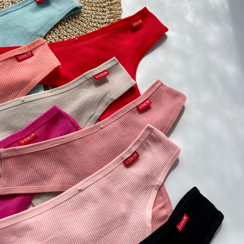 Базові стрінги в рубчик