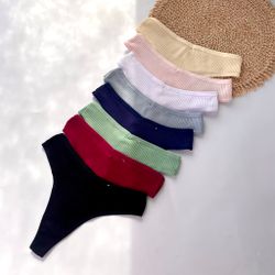 Класичні стрінги в рубчик