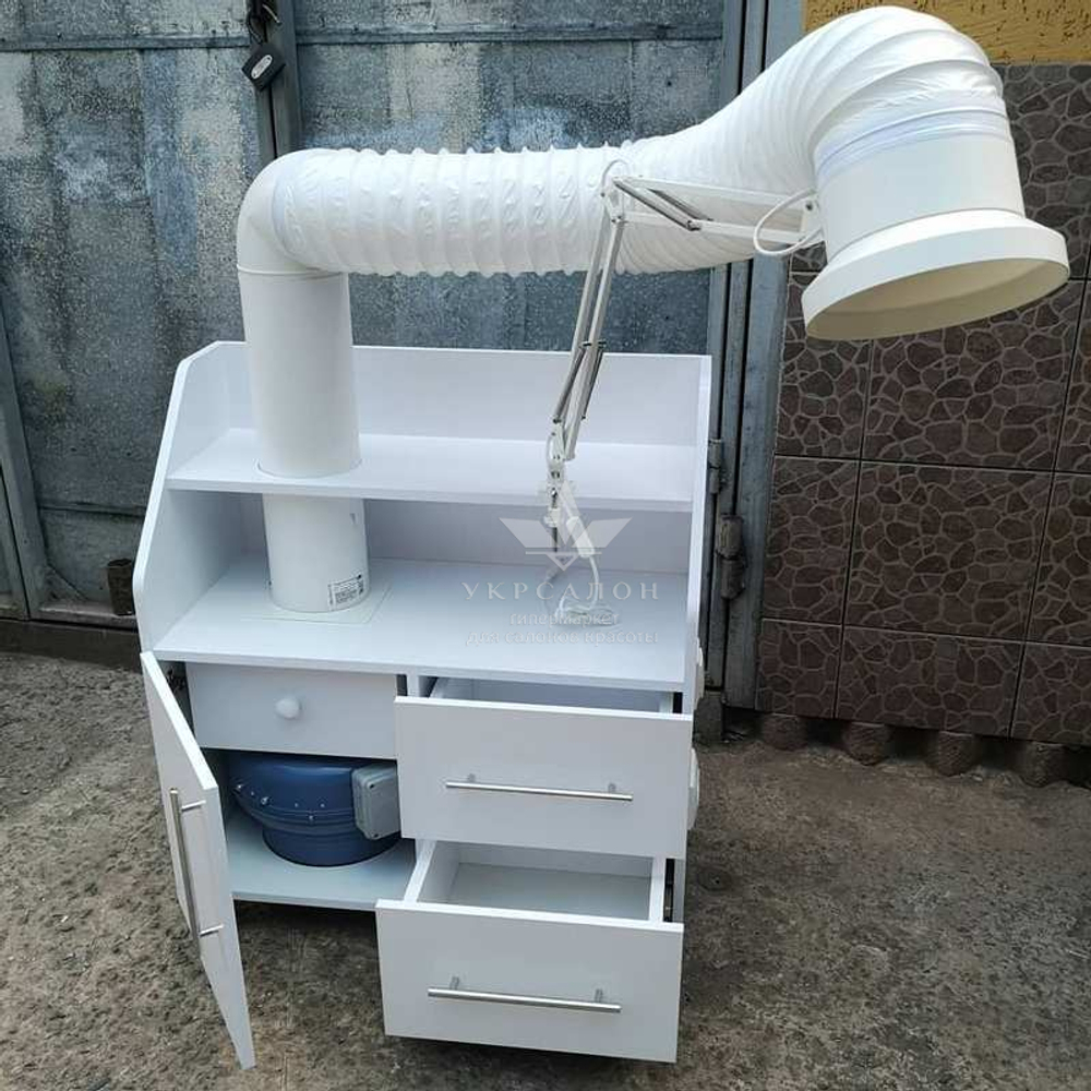 Профессиональная вытяжка для педикюра Universal