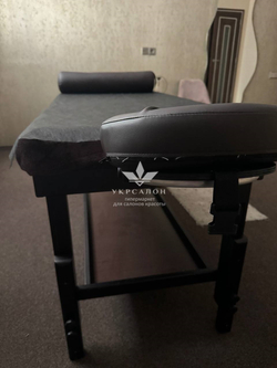 Стаціонарний масажний стіл KP-9 Brown