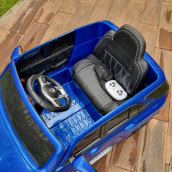 Дитячий електромобіль Mercedes (Мерседес) M-Class 100W 4WD "WeKids Cars" з автофарбуванням