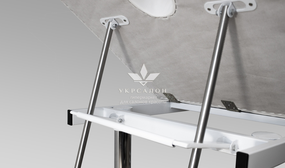 Кушетка масажна стаціонарна КМ-04