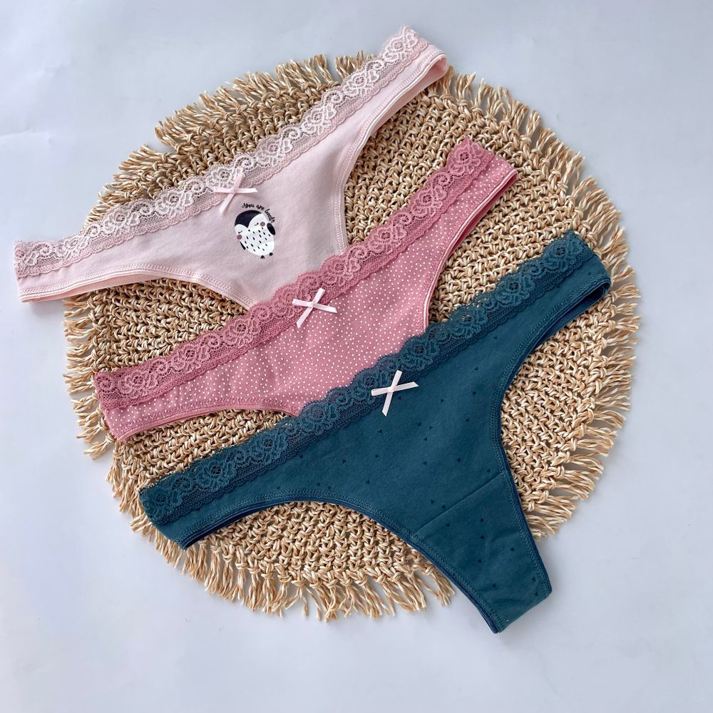 Трусики з мереживним поясом