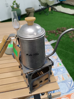 Чайник с длинным носом походный