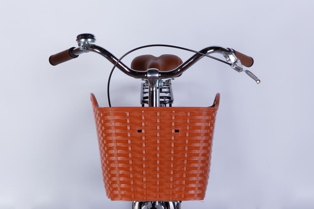 Велосипед городской 26 дюймов Dorozhnik Lux Velosteel 2025 с корзиной и багажником, рама 17"