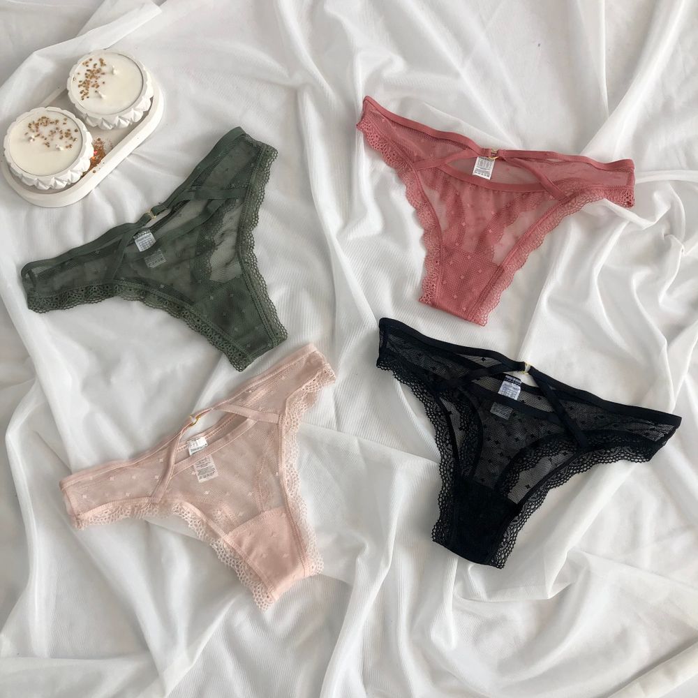 Стрінги в сіточку