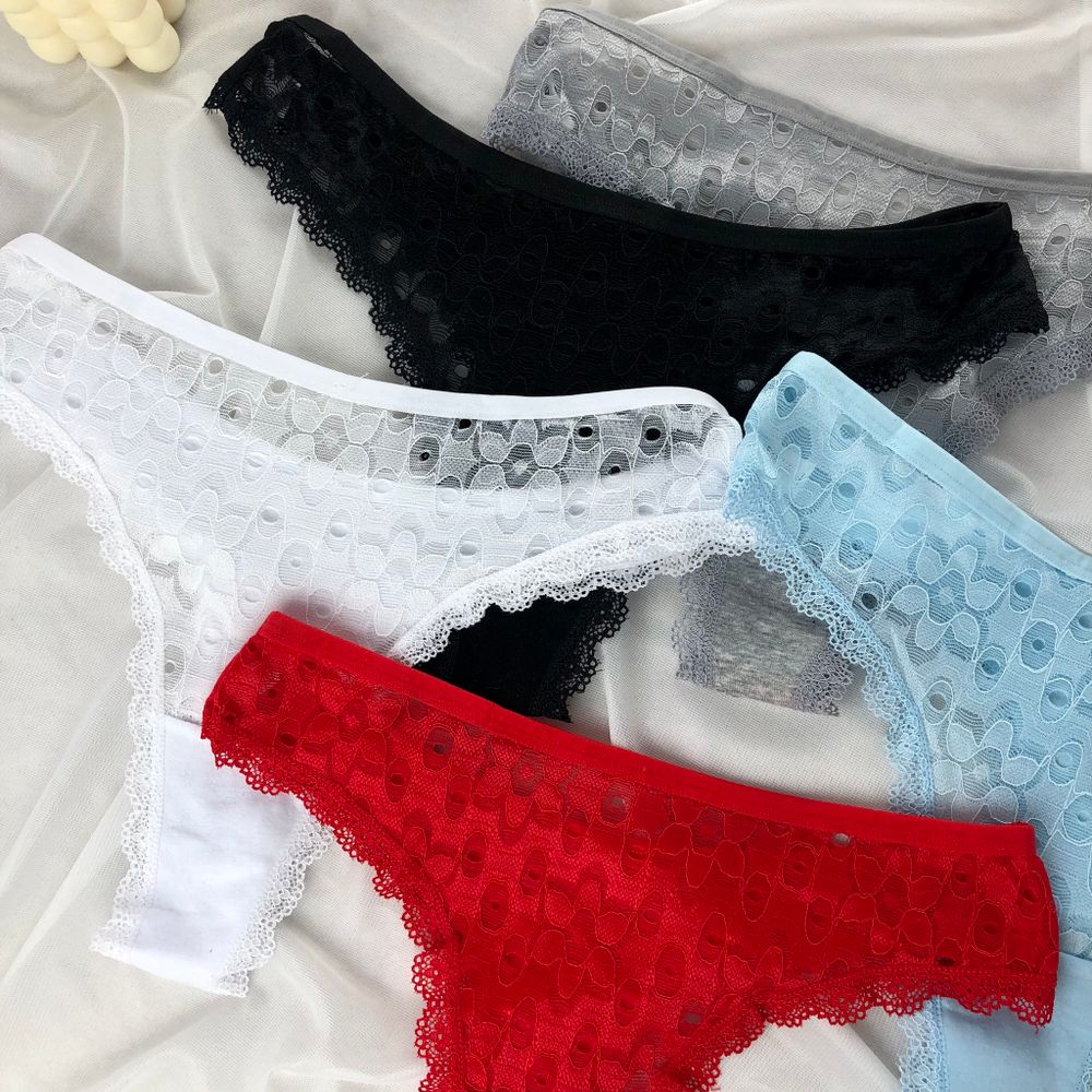 Мереживні трусики з візернком