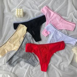 Стрінги з мереживною вставкою