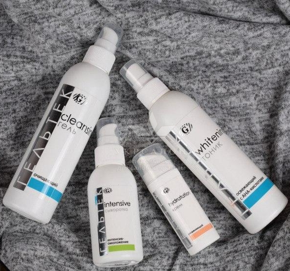 Освіжаючий тонік для обличчя з АНА-кислотами Гельтек