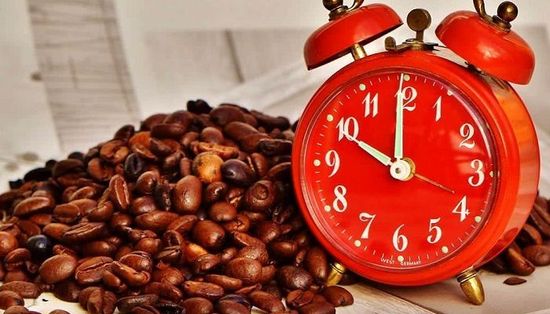 Коли краще пити каву