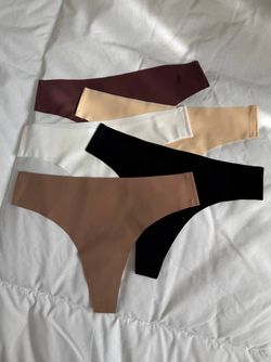 Безшовні стрінги з лазерною обробкою швів