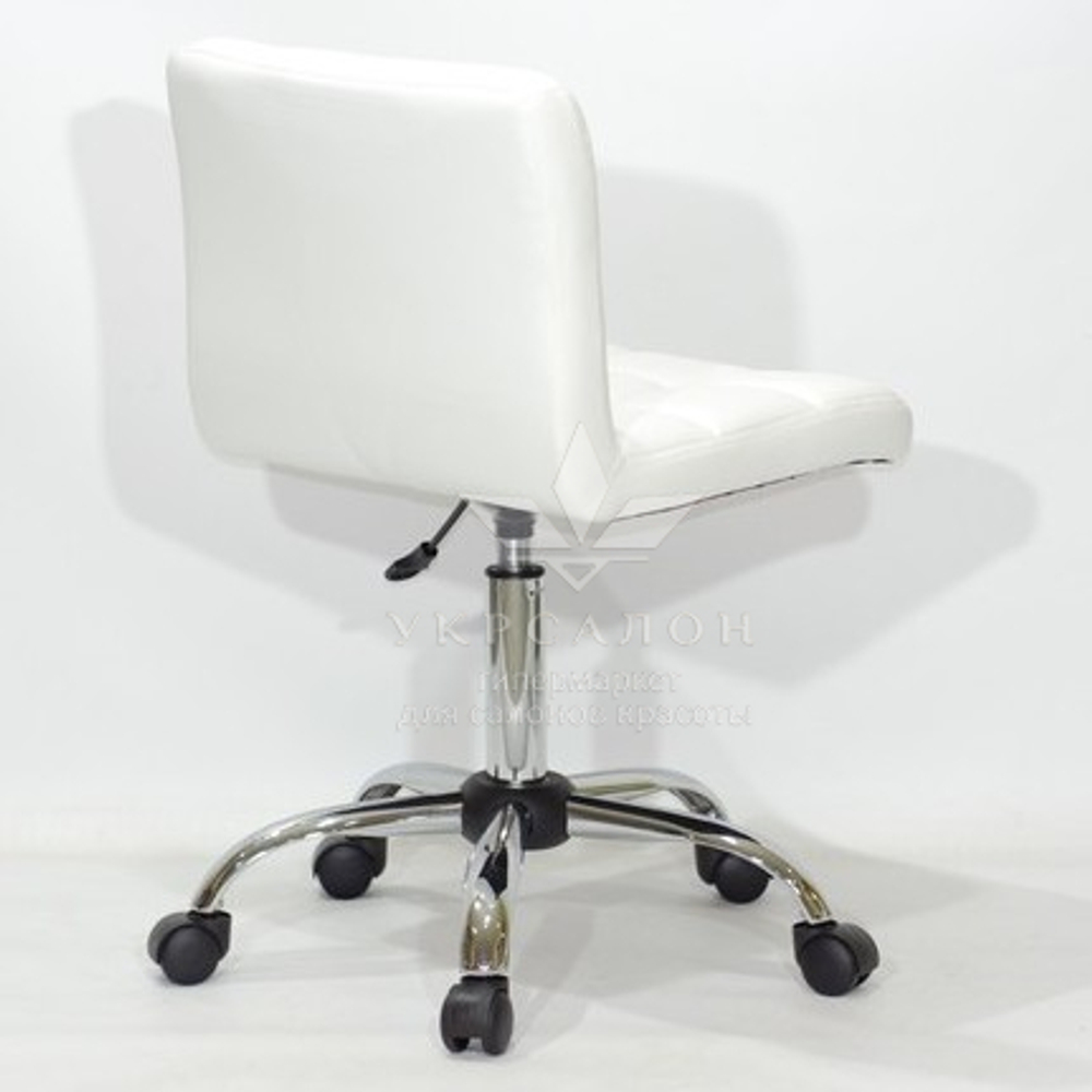 Стільчик майстра Lion