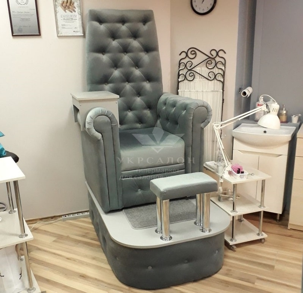 Педикюрное кресло Трон Queen velours