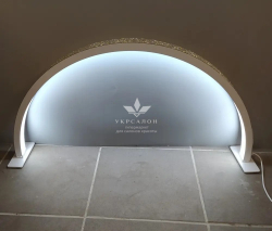 Настільна безтіньова лампа Half MOON 28, 50 Вт, біла