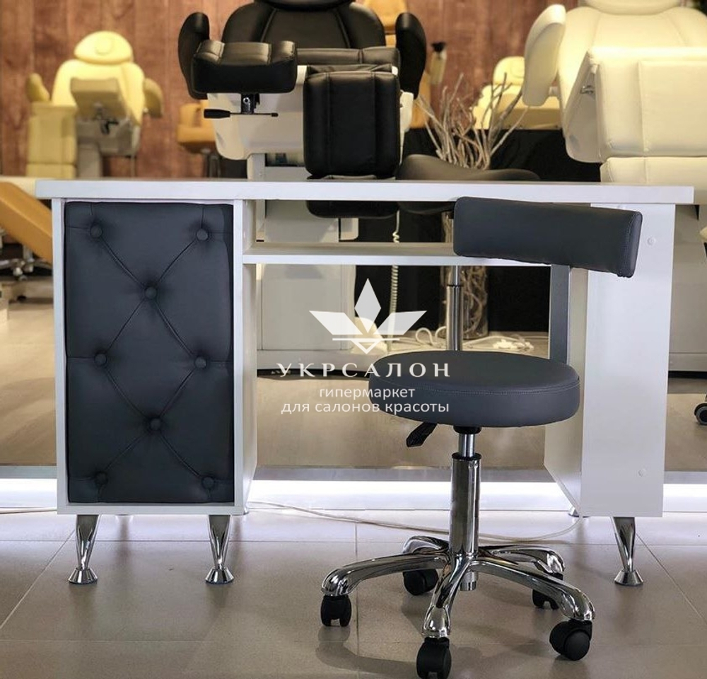 Маникюрный стол Queen 9