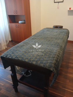 Стационарный массажный стол KP-10 Brown