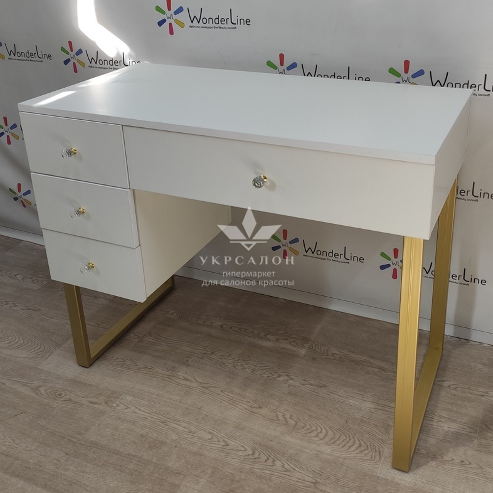 Манікюрний стіл Tertio Elegant