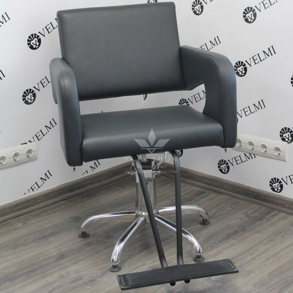 Перукарське крісло Tori