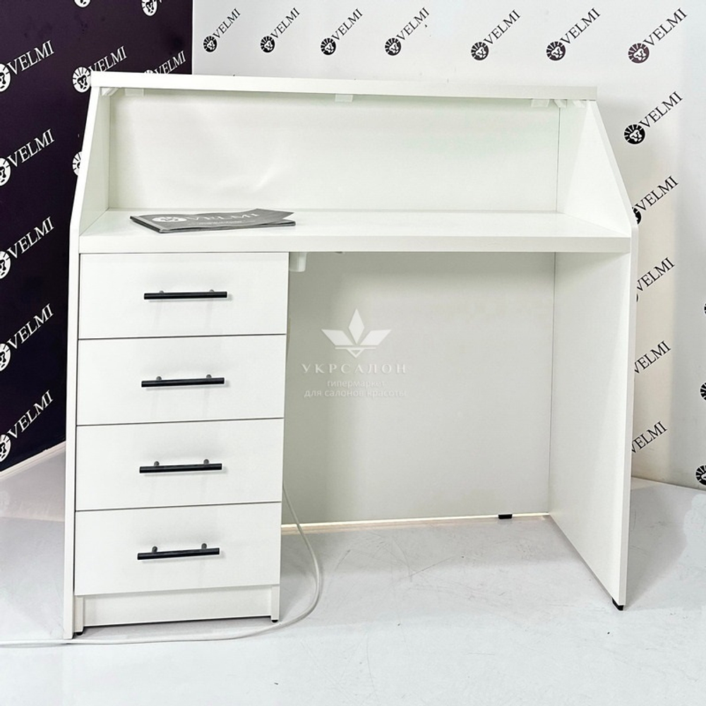 Стійка адміністратора Fancy