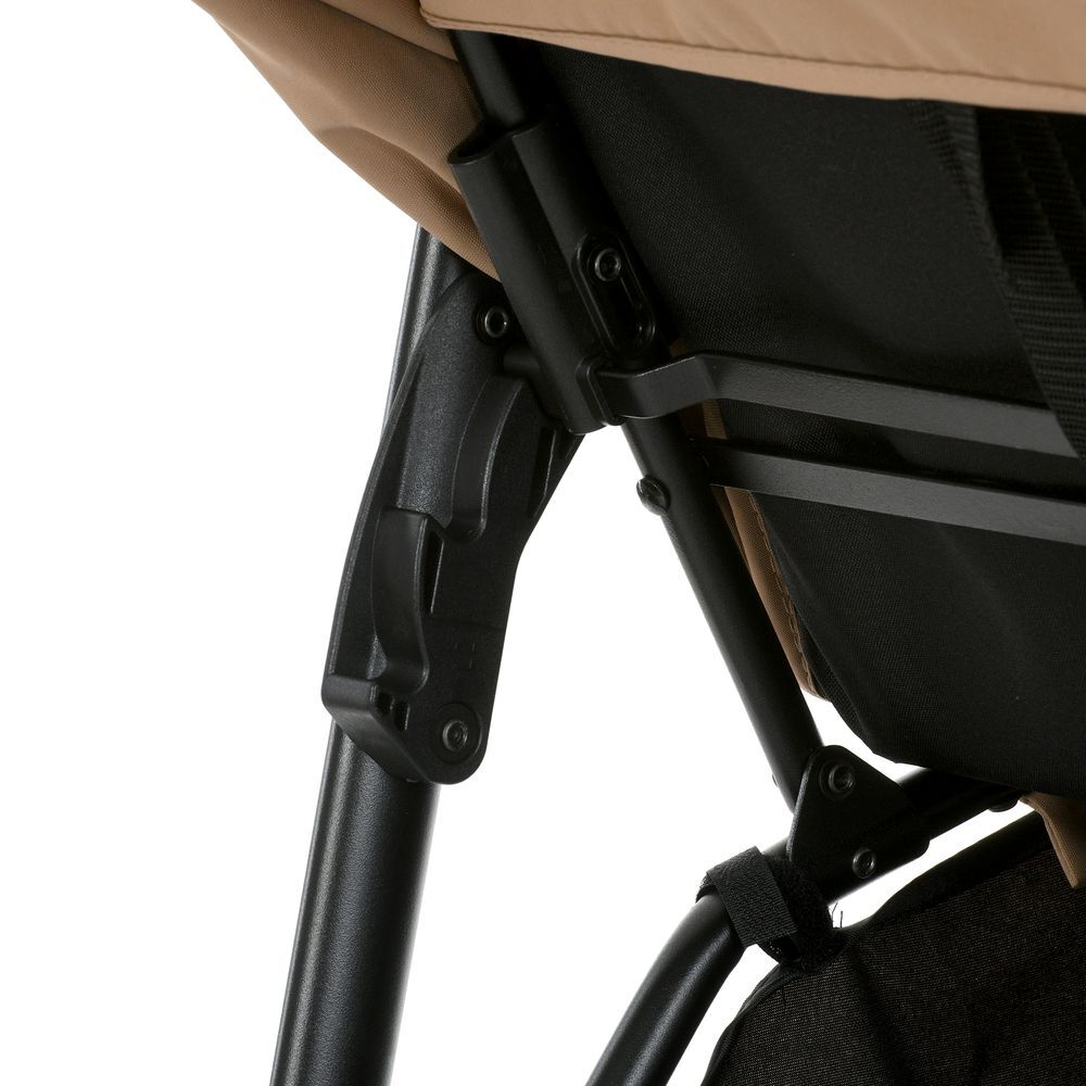 Прогулянкова коляска Bambi M 4249-2