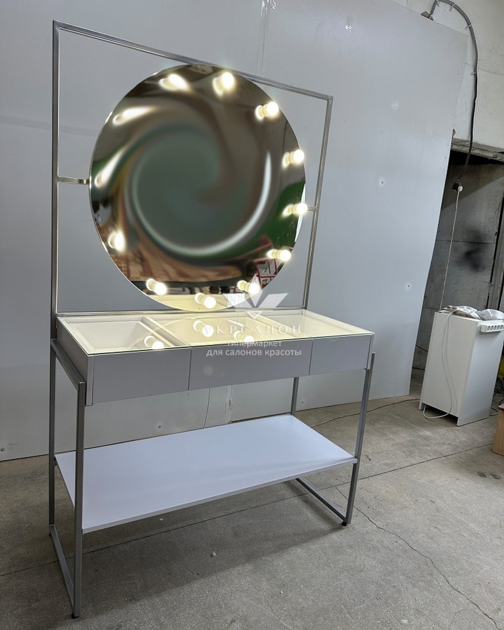 Робоче місце перукаря дз-06