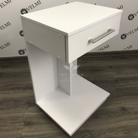 Столик Queen для експрес-манікюру