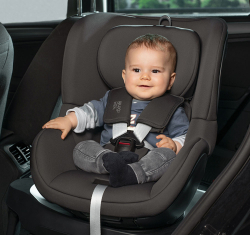 Автокресло детское Britax Römer Dualfix M Plus с базой Isofix 0+/1 (0-20 кг)