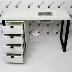 Манікюрний стіл Alaska