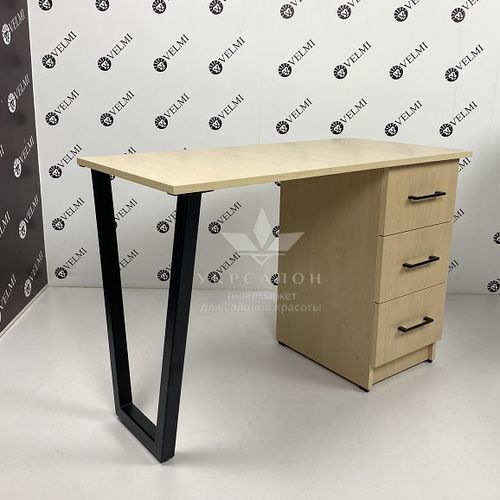 Маникюрный стол Veles