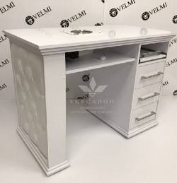 Манікюрний стіл Queen