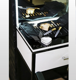 Рабочее место с подсветкой 004