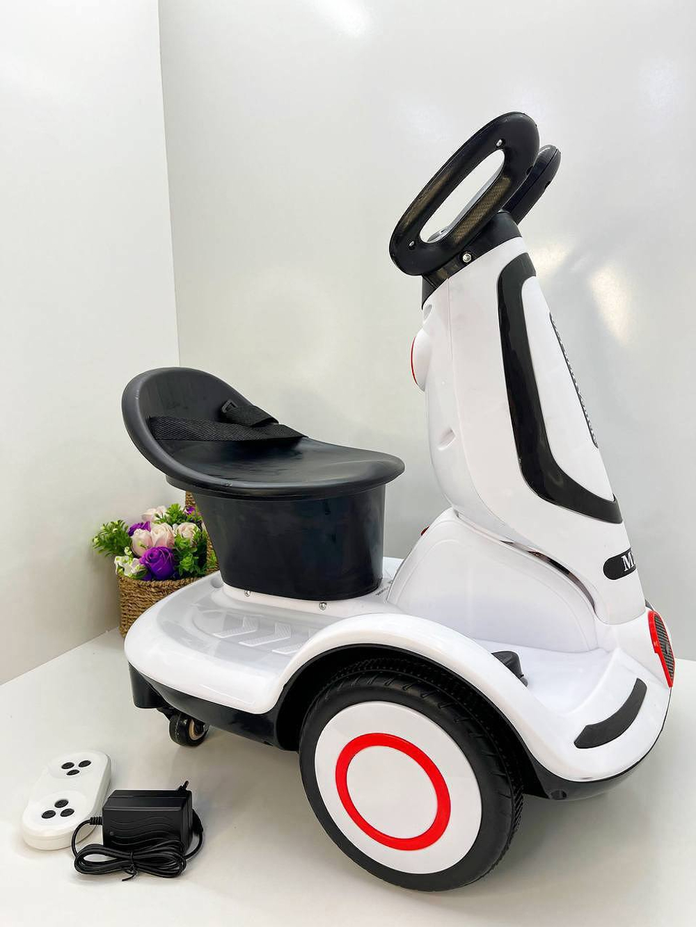 Baby car, Детский электромобиль с дистанционным управлением