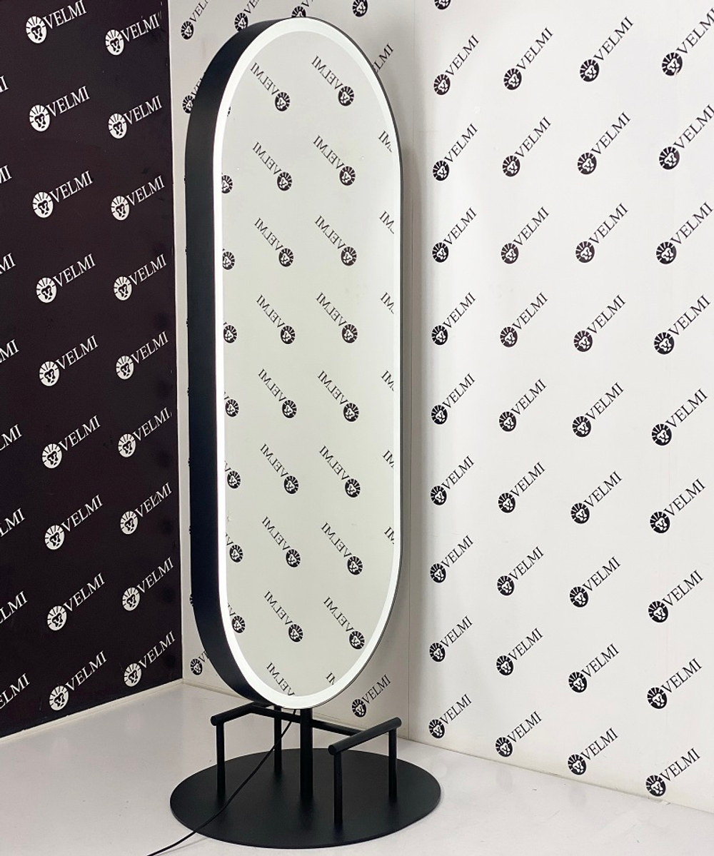 Двостороннє робоче місце перукаря Orion з підсвічуванням