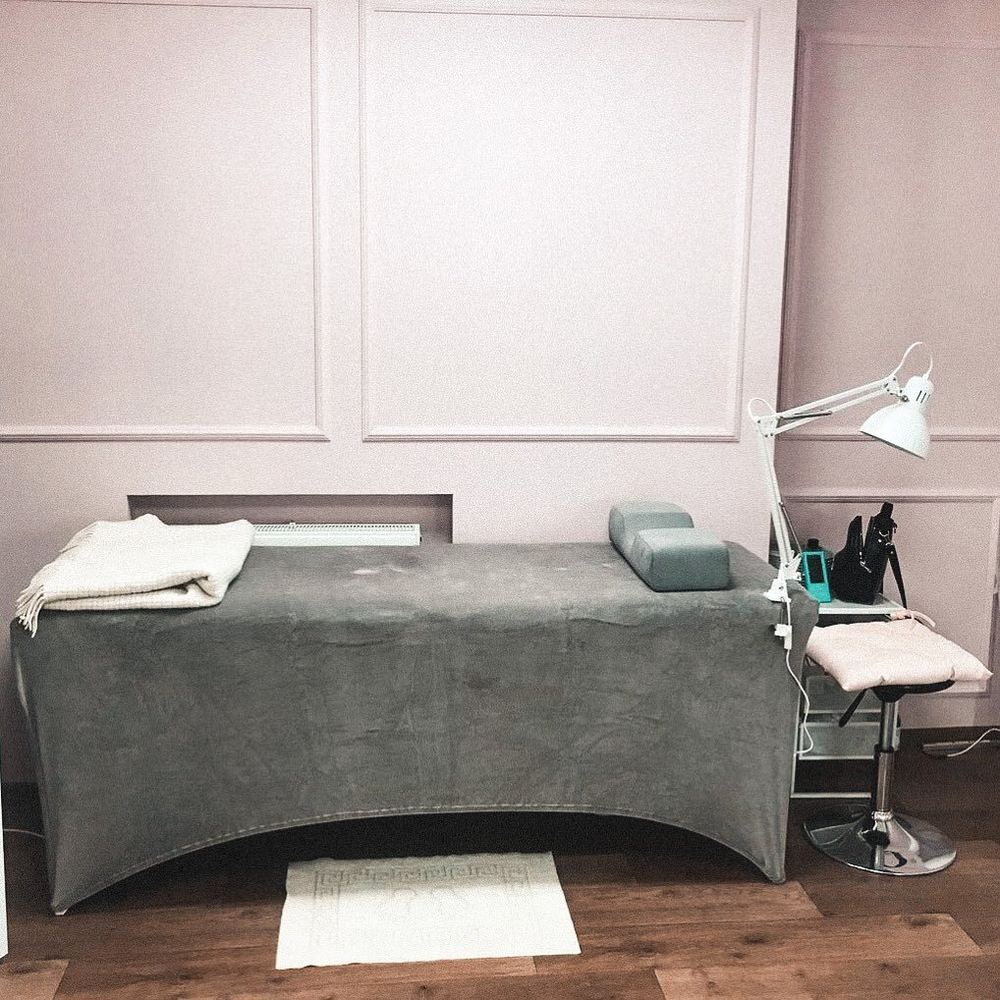 Захисний чохол на кушетку до ніжок плюш-велюр