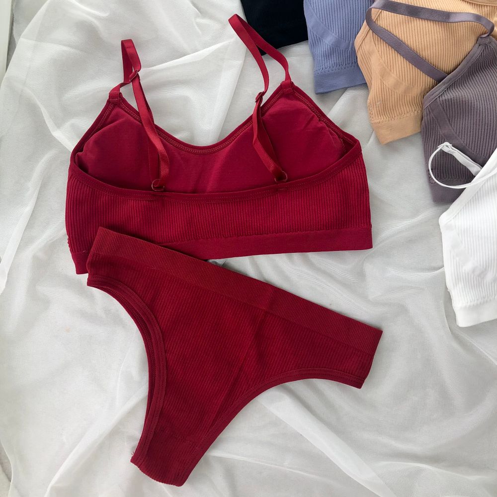 Комплект з імітацією кісточок