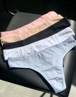 Стріни з встаками побоках