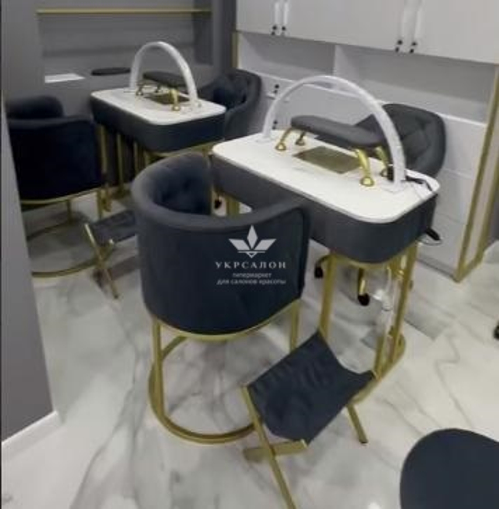 Маникюрный стол Premium-02 Mark