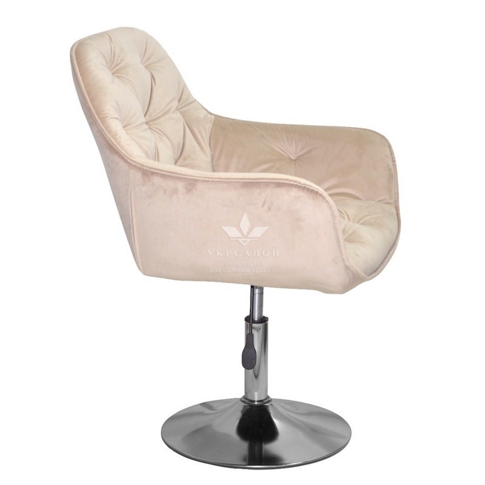 Стульчик для клиента Chery