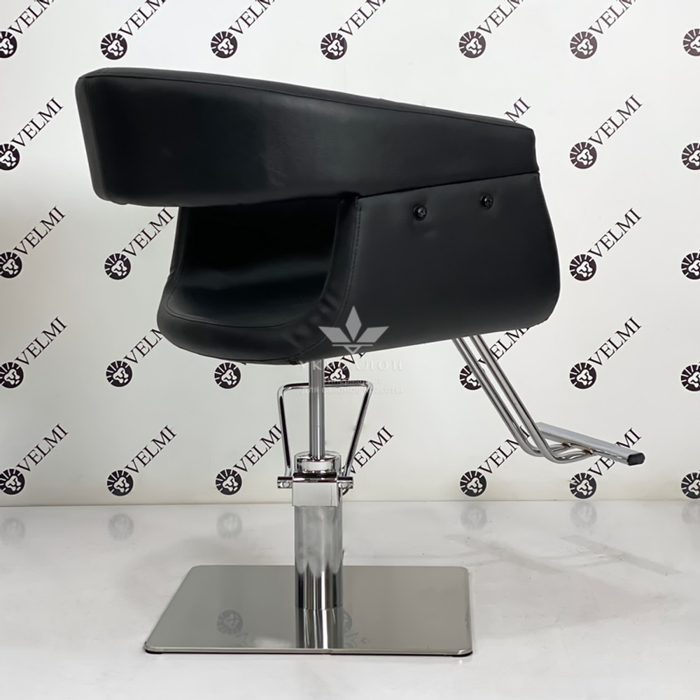 Перукарське крісло Charly