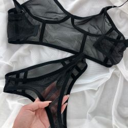 Прозорий комплект з імітацією корсета