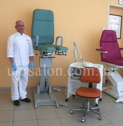 Педикюрно-косметологическое кресло FUT-PROFI-1