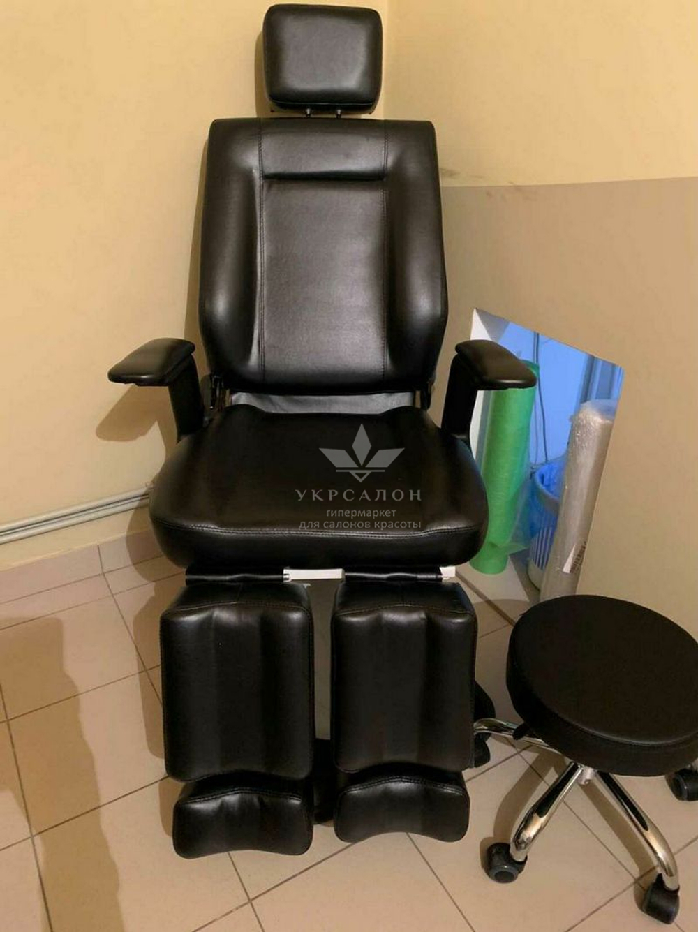 Педикюрное кресло 88101