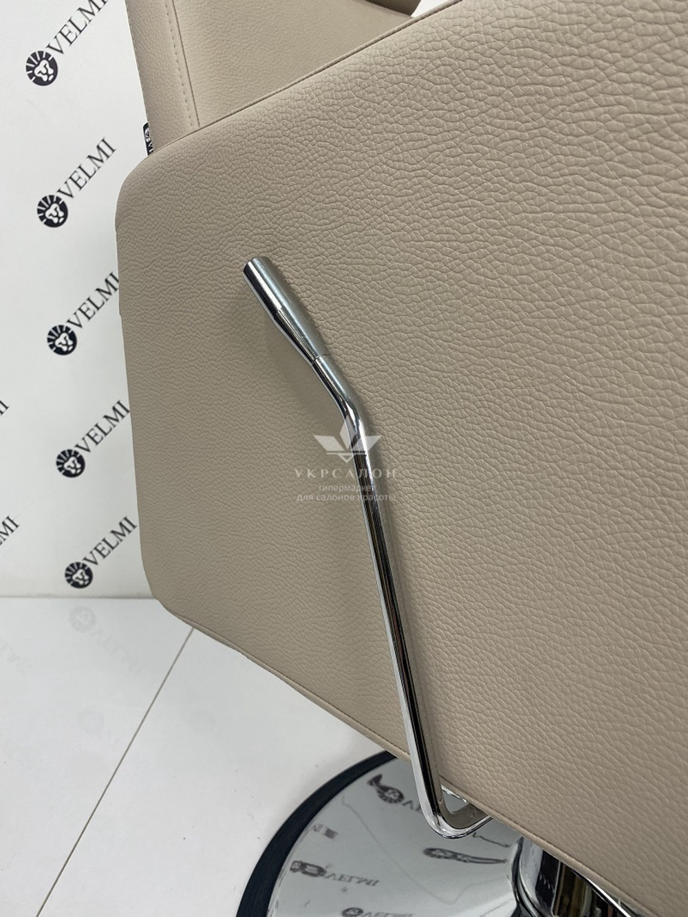 Парикмахерское кресло Barber Polo