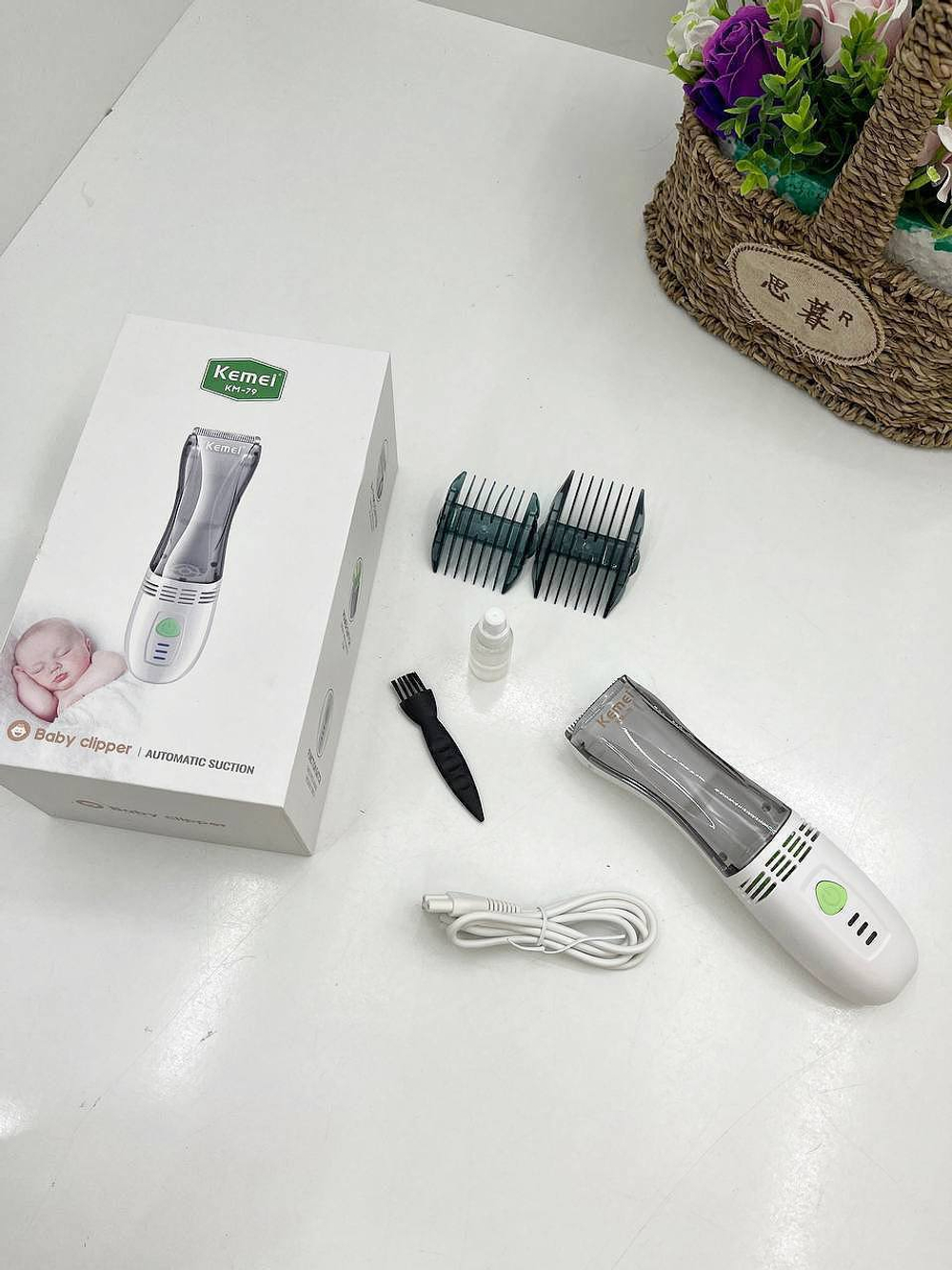 Детская машинка для стрижки волос с пылесосом Kemei km-79