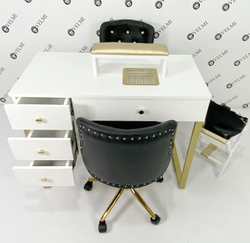 Манікюрний стіл Linda