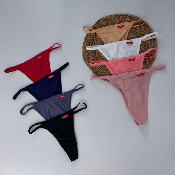 Зручні стрінги на тонкій резинці