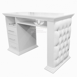 Манікюрний стіл Queen