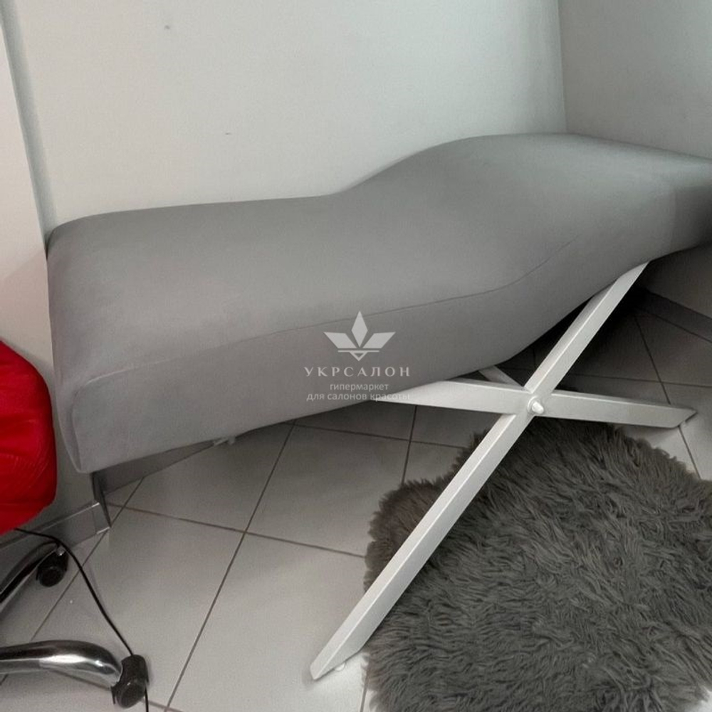 Анатомическая кушетка Mark 444-07 для лашмейкеров и бровистов