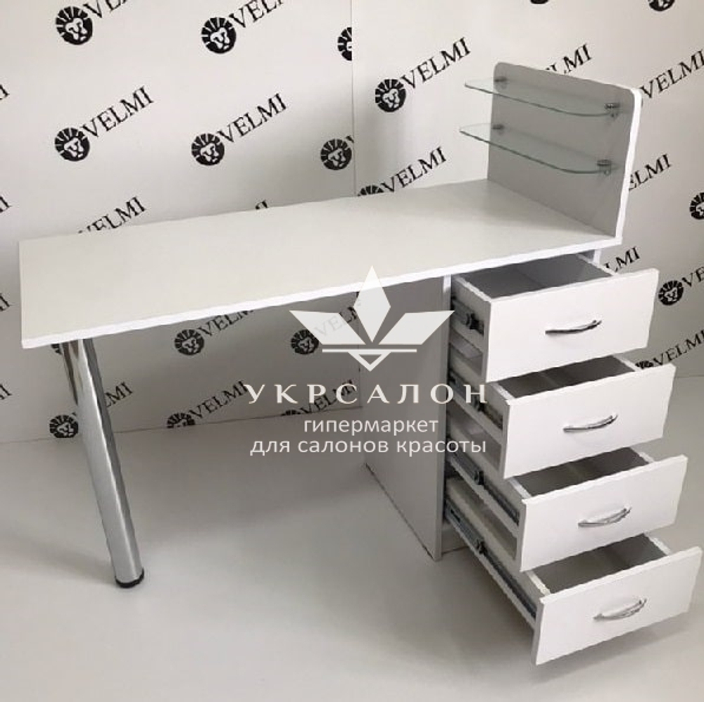 Маникюрный стол Profi