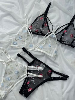 Комплект з нашивками